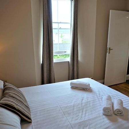 The Angel Hotel Cardigan Εξωτερικό φωτογραφία