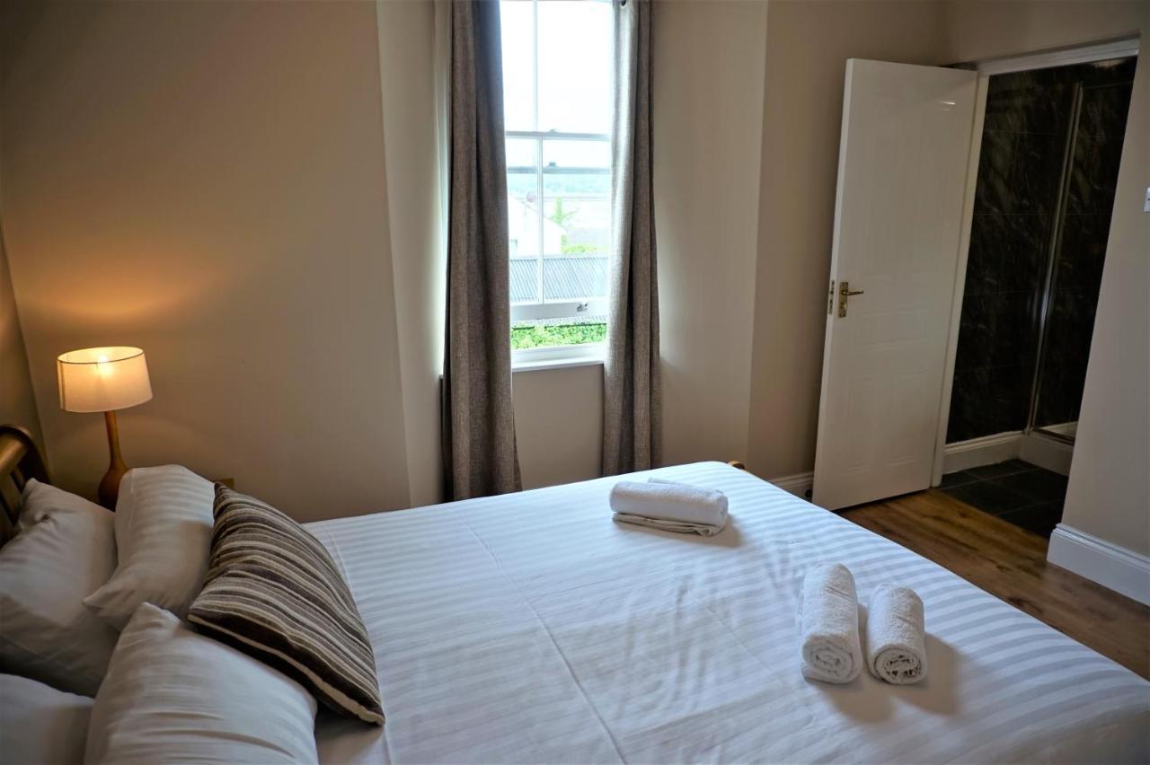 The Angel Hotel Cardigan Εξωτερικό φωτογραφία