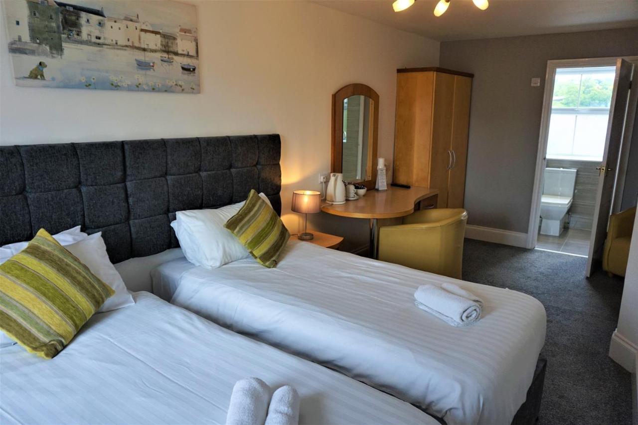 The Angel Hotel Cardigan Εξωτερικό φωτογραφία
